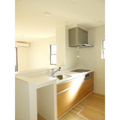サンタルシア 103【管理NO：1-025603301-01030】 ★家具家電は申し込み後に搬入します★の物件写真3