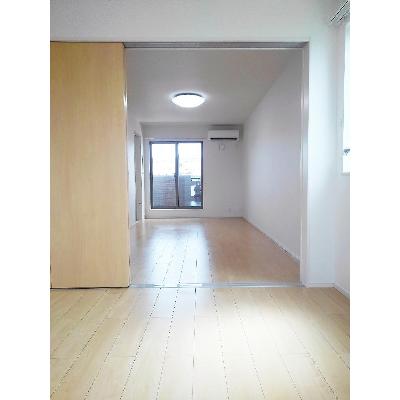 ボン・シャンスⅡ 205【管理NO：1-023363302-02050】 ★家具家電は申し込み後に搬入します★ ★2026年10月下旬入居可能★の物件写真2