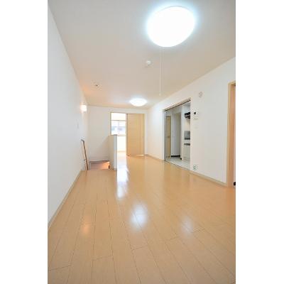 ブリーゼ 401【管理NO：1-016412401-04010】 ★家具家電は申し込み後に搬入します★ ★2026年10月下旬入居可能★の物件写真2