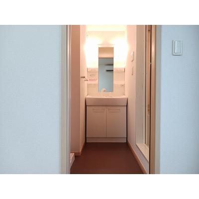 くらりんどう 105【管理NO：1-016408701-01050】 ★家具家電は申し込み後に搬入します★ ★2026年10月上旬入居可能★の物件写真6