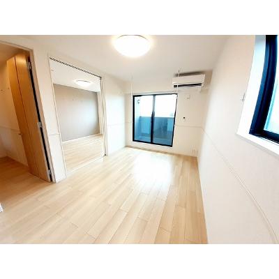 アトレ織島　Ⅱ 204【管理NO：1-026778002-02040】 ★家具家電は申し込み後に搬入します★の物件写真2
