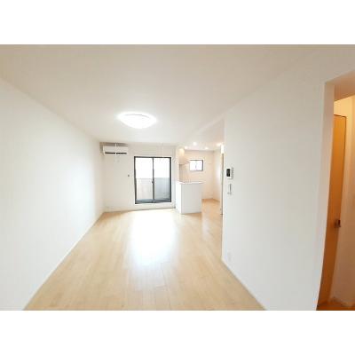 ラ　ユニエル 202【管理NO：1-025327701-02020】 ★家具家電は申し込み後に搬入します★ ★2026年10月中旬入居可能★の物件写真2