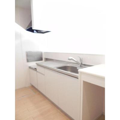 サン　エスポワール 102【管理NO：1-021411401-01020】 ★家具家電は申し込み後に搬入します★ ★2026年11月上旬入居可能★の物件写真3
