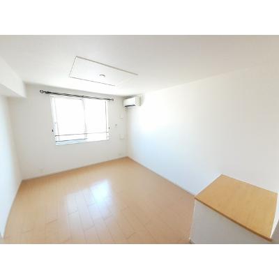 クレメント・ヒル　Ｃ 205【管理NO：1-017584003-02050】 ★家具家電は申し込み後に搬入します★ ★2026年11月上旬入居可能★の物件写真2