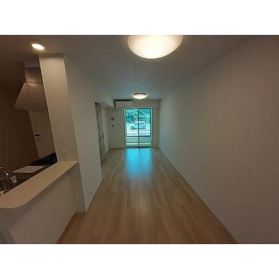 イルソーレⅡ 102【管理NO：1-027173502-01020】 ★家具家電は申し込み後に搬入します★ ★2026年11月中旬入居可能★の物件写真2