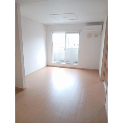 サンライズ戸高 202【管理NO：1-016115501-02020】 ★家具家電は申し込み後に搬入します★ ★2026年11月中旬入居可能★の物件写真2