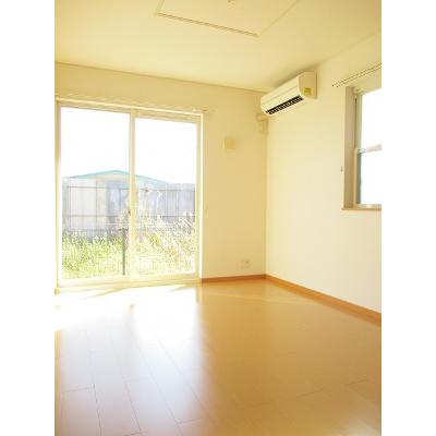 フレッシュリーガーデンＡ 103【管理NO：1-015145201-01030】 ★家具家電は申し込み後に搬入します★ ★2026年10月下旬入居可能★の物件写真2