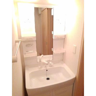 サンライズ向江 102【管理NO：1-016662801-01020】 ★家具家電は申し込み後に搬入します★ ★2026年11月上旬入居可能★の物件写真6