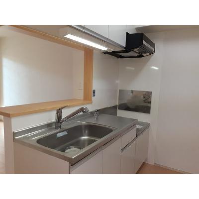 ブロッサム　コート 102【管理NO：1-017921401-01020】 ★家具家電は申し込み後に搬入します★ ★2026年10月下旬入居可能★の物件写真3