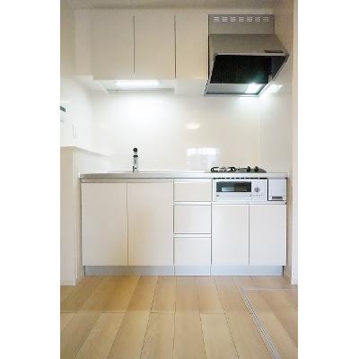 バロンドール 101【管理NO：1-026798201-01010】 ★家具家電は申し込み後に搬入します★の物件写真3