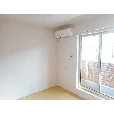 シルバ　ピーノ 203【管理NO：1-023548301-02030】 ★家具家電は申し込み後に搬入します★ ★2026年11月上旬入居可能★の物件写真2