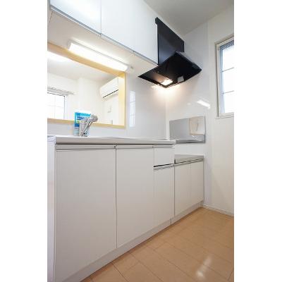 リベイラサン 201【管理NO：1-018824801-02010】 ★家具家電は申し込み後に搬入します★ ★2026年10月下旬入居可能★の物件写真3