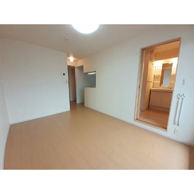 アマルフィ３６ 202【管理NO：1-018456302-02020】 ★家具家電は申し込み後に搬入します★ ★2026年11月中旬入居可能★の物件写真2
