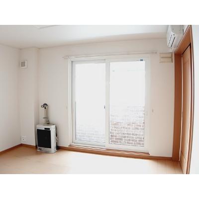 アルドールⅠ 202【管理NO：1-015093901-02020】 ★家具家電は申し込み後に搬入します★ ★2026年11月上旬入居可能★の物件写真2