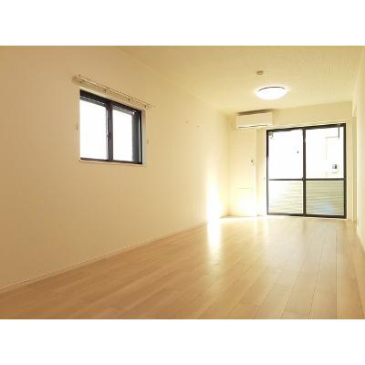 シャンクレールリゥ゛ 101【管理NO：1-027127901-01010】 ★家具家電は申し込み後に搬入します★ ★2026年11月中旬入居可能★の物件写真2