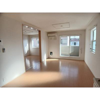 カームリー　ローレル 203【管理NO：1-017096501-02030】 ★家具家電は申し込み後に搬入します★ ★2026年11月中旬入居可能★の物件写真2