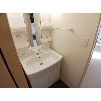 カームリー　ローレル 203【管理NO：1-017096501-02030】 ★家具家電は申し込み後に搬入します★ ★2026年11月中旬入居可能★の物件写真6
