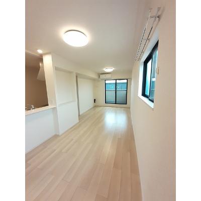 ラルース　Ａ 201【管理NO：1-027337601-02010】 ★家具家電は申し込み後に搬入します★ ★2026年12月上旬入居可能★の物件写真2