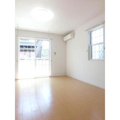 ファールラート　Ⅰ 102【管理NO：1-017194701-01020】 ★家具家電は申し込み後に搬入します★ ★2026年11月中旬入居可能★の物件写真2