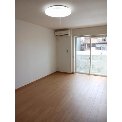 ＳＨＡＲＯＬ 101【管理NO：1-014765701-01010】 ★家具家電は申し込み後に搬入します★ ★2026年11月上旬入居可能★の物件写真2