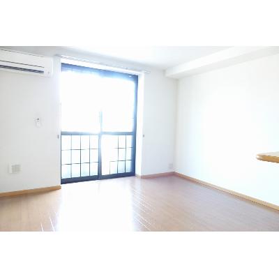 ウィン・ビレッジ　Ａ 102【管理NO：1-012060001-01020】 ★家具家電は申し込み後に搬入します★ ★2026年11月中旬入居可能★の物件写真2