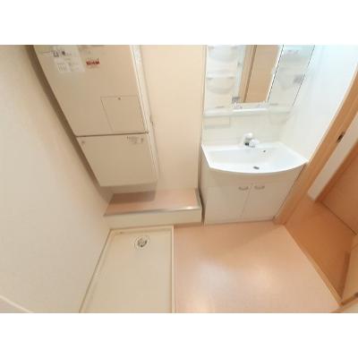 ミニョン・アンジュⅢ 202【管理NO：1-018516301-02020】 ★家具家電は申し込み後に搬入します★ ★2026年12月中旬入居可能★の物件写真6