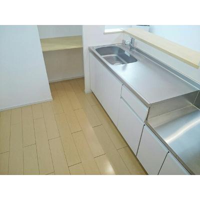 ライブヒルズ４８ 202【管理NO：1-017896801-02020】 ★家具家電は申し込み後に搬入します★ ★2026年11月中旬入居可能★の物件写真3