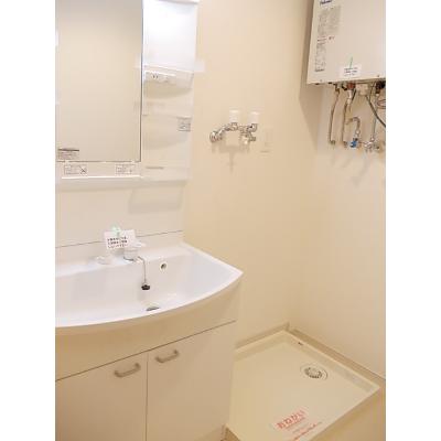 グランソレイユ 201【管理NO：1-018383201-02010】 ★家具家電は申し込み後に搬入します★ ★2026年11月中旬入居可能★の物件写真6