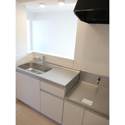 ヴィラ・グローヴ 101【管理NO：1-022341301-01010】 ★家具家電は申し込み後に搬入します★ ★2026年11月上旬入居可能★の物件写真3
