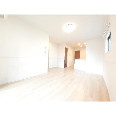 プリウス１９５３ 103【管理NO：1-026246601-01030】 ★家具家電は申し込み後に搬入します★ ★2026年11月上旬入居可能★の物件写真2