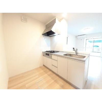 プリウス１９５３ 103【管理NO：1-026246601-01030】 ★家具家電は申し込み後に搬入します★ ★2026年11月上旬入居可能★の物件写真3