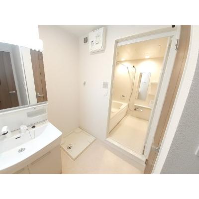 プリウス１９５３ 103【管理NO：1-026246601-01030】 ★家具家電は申し込み後に搬入します★ ★2026年11月上旬入居可能★の物件写真6