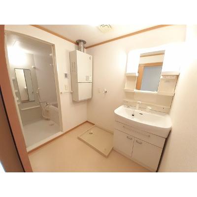 イヴェールⅢ 202【管理NO：1-013069302-02020】 ★家具家電は申し込み後に搬入します★ ★2026年11月上旬入居可能★の物件写真6