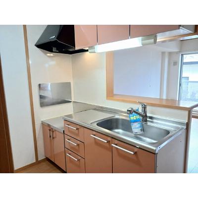 カレンヴィラ 104【管理NO：1-012901401-01040】 ★家具家電は申し込み後に搬入します★ ★2026年10月中旬入居可能★の物件写真3