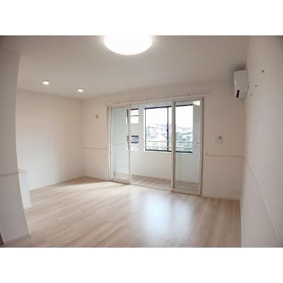 フィレンツェＡ 202【管理NO：1-027630701-02020】 ★家具家電は申し込み後に搬入します★ ★2026年10月下旬入居可能★の物件写真2