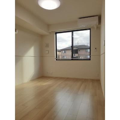 セントラル　ラトゥール　Ⅰ 102【管理NO：1-025464101-01020】 ★家具家電は申し込み後に搬入します★ ★2026年11月中旬入居可能★の物件写真2