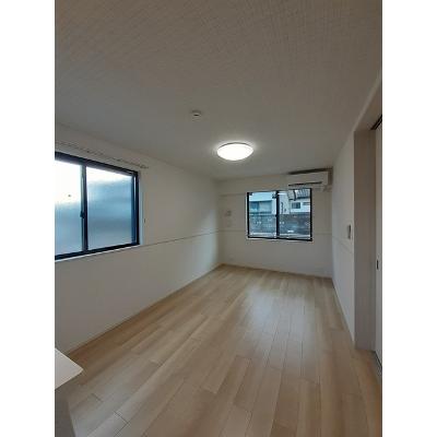 アッセンブル 101【管理NO：1-027294301-01010】 ★家具家電は申し込み後に搬入します★ ★2026年11月中旬入居可能★の物件写真2