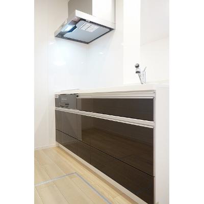 apartment 〒108-0075　東京都港区港南２丁目16-1