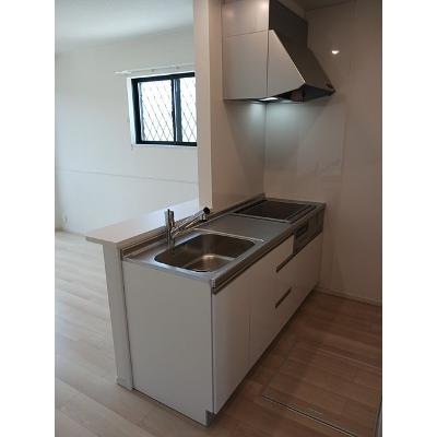 アヴニール 101【管理NO：1-027660101-01010】 ★家具家電は申し込み後に搬入します★ ★2026年11月中旬入居可能★の物件写真3