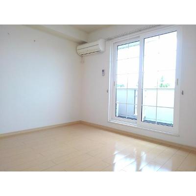 シャン・ド・フルールⅠ 203【管理NO：1-015500501-02030】 ★家具家電は申し込み後に搬入します★ ★2026年11月上旬入居可能★の物件写真2