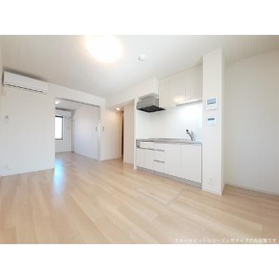ジラソーレ 101【管理NO：1-028778601-01010】 ★家具家電は申し込み後に搬入します★ ★2027年03月上旬入居可能★の物件写真2