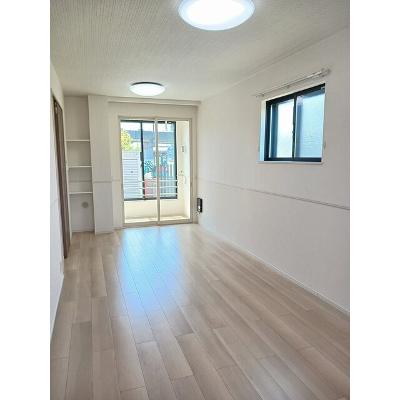 ロイヤル　信濃　Ｄ 101【管理NO：1-027880001-01010】 ★家具家電は申し込み後に搬入します★ ★2026年10月下旬入居可能★の物件写真2