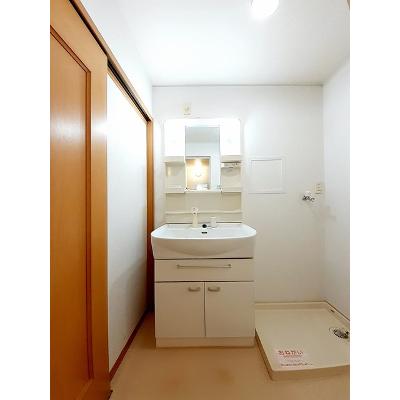 イリーデ・ソレイユＡ 203【管理NO：1-014822201-02030】 ★家具家電は申し込み後に搬入します★ ★2026年11月中旬入居可能★の物件写真6