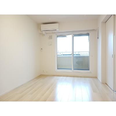 サニーアベニュー 203【管理NO：1-025611501-02030】 ★家具家電は申し込み後に搬入します★の物件写真2