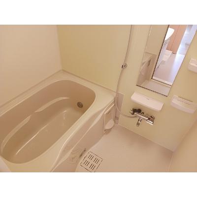 カーサ　アバンツァート 101【管理NO：1-021265101-01010】 ★家具家電は申し込み後に搬入します★の物件写真4