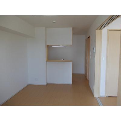 ヴァンクール・アビテ 201【管理NO：1-018281901-02010】 ★家具家電は申し込み後に搬入します★ ★2026年12月中旬入居可能★の物件写真2