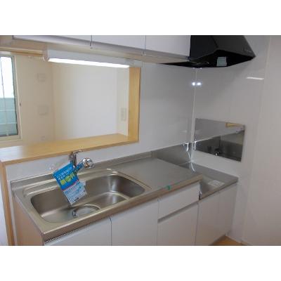 ヴァンクール・アビテ 201【管理NO：1-018281901-02010】 ★家具家電は申し込み後に搬入します★ ★2026年12月中旬入居可能★の物件写真3