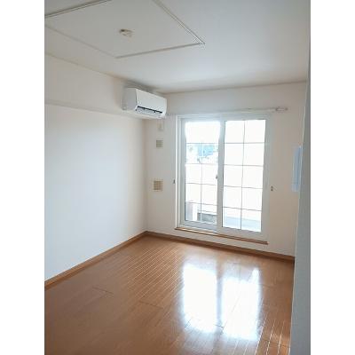 サンコンフォート 202【管理NO：1-014434001-02020】 ★家具家電は申し込み後に搬入します★ ★2026年11月上旬入居可能★の物件写真2