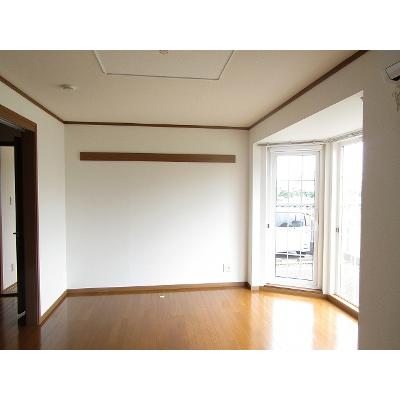 アヴェニールⅠ 101【管理NO：1-010277201-01010】 ★家具家電は申し込み後に搬入します★ ★2026年10月下旬入居可能★の物件写真2