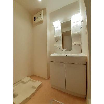 ビューレインボーⅤ 103【管理NO：1-017377901-01030】 ★家具家電は申し込み後に搬入します★ ★2026年11月上旬入居可能★の物件写真6